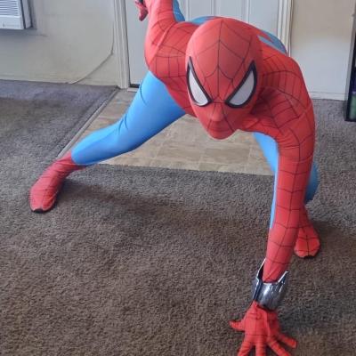 Customer wearing Spider-Man TAS 1994 Costume Cosplay Suit Peter Parker Bodysuit For Men Kids UnibuyPlus