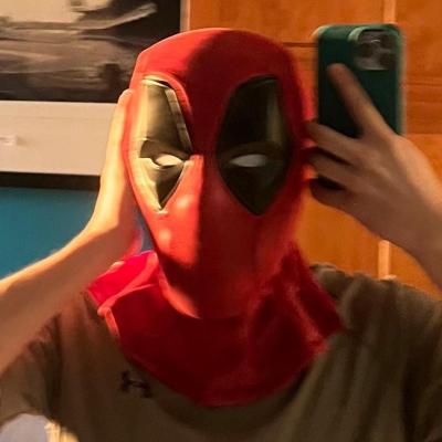 Customer wearing Deadpool 3 Costume Cosplay Suit Wade Wilson Ver.1 Unibuyplus