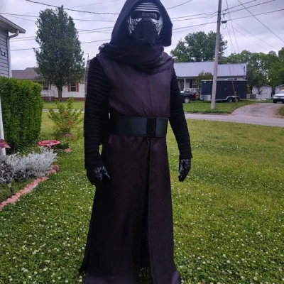 Customer wearing Star Wars The Force Awakens Kylo Ren Costume Cosplay Suit Ver 1 Unibuy